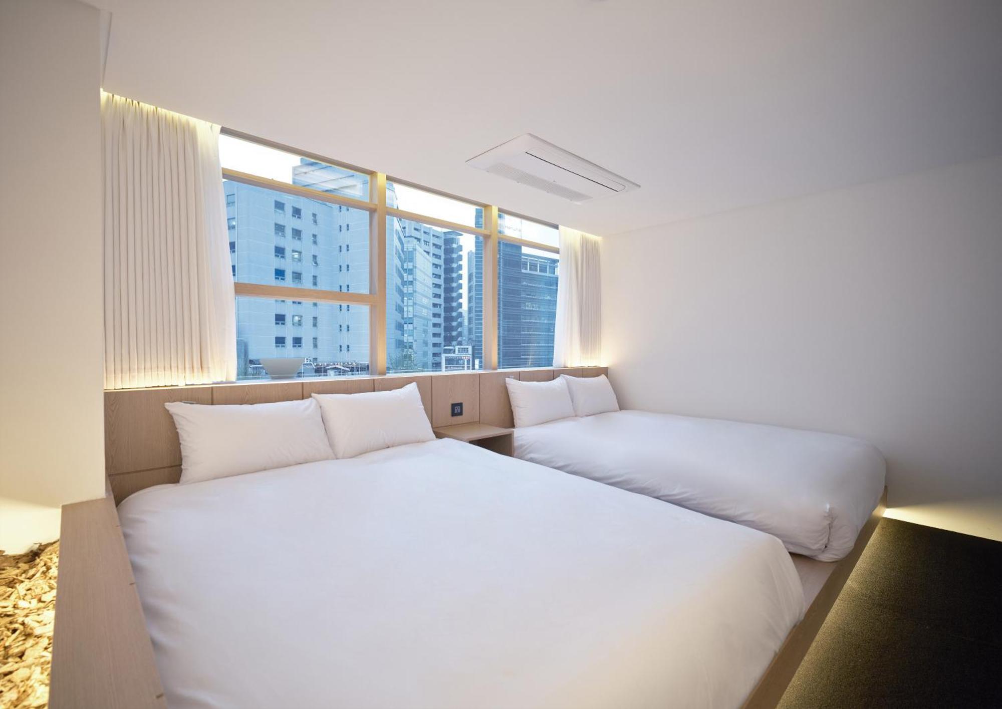 Uh Suite Seoul Deoksugung Bagian luar foto
