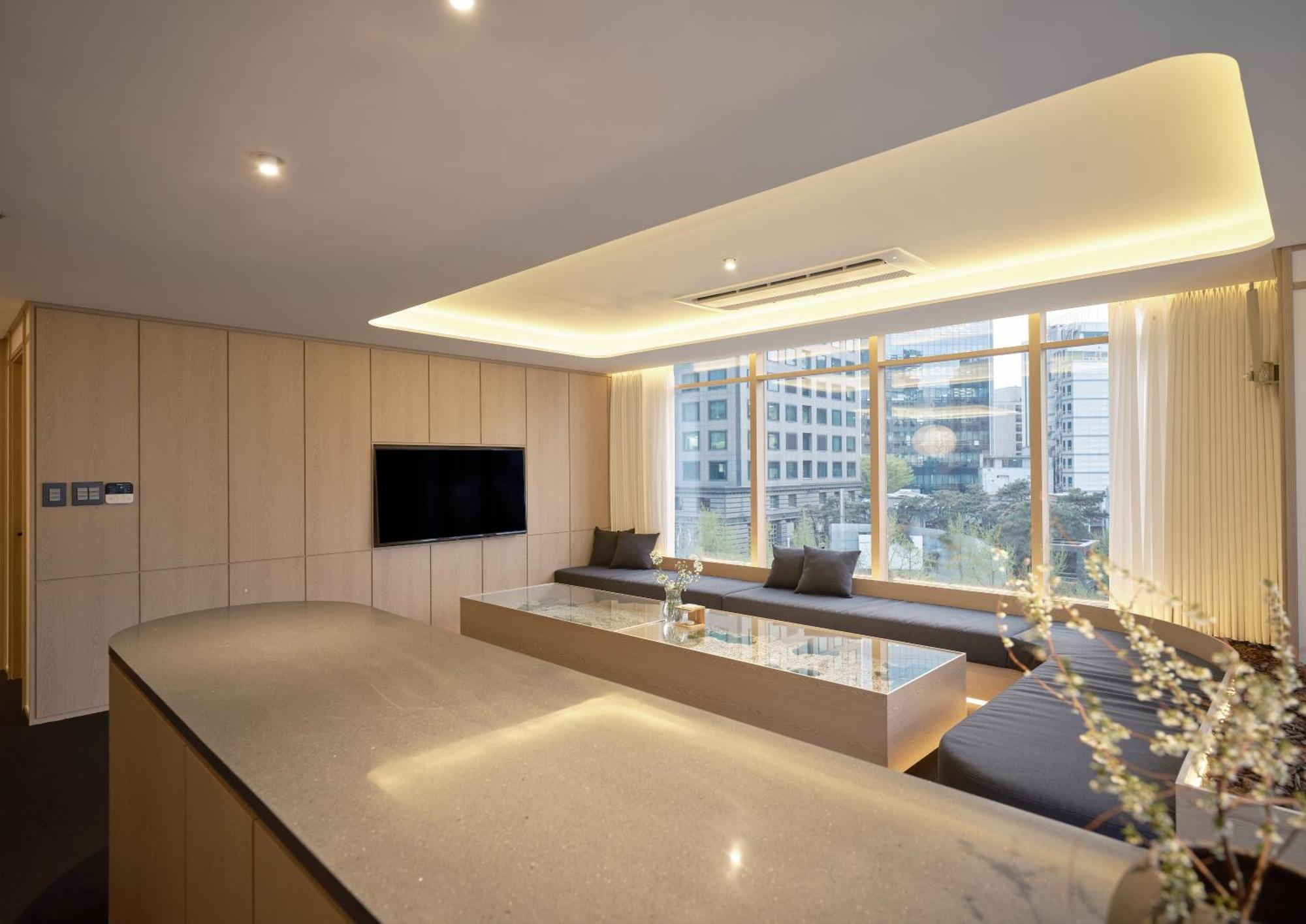 Uh Suite Seoul Deoksugung Bagian luar foto