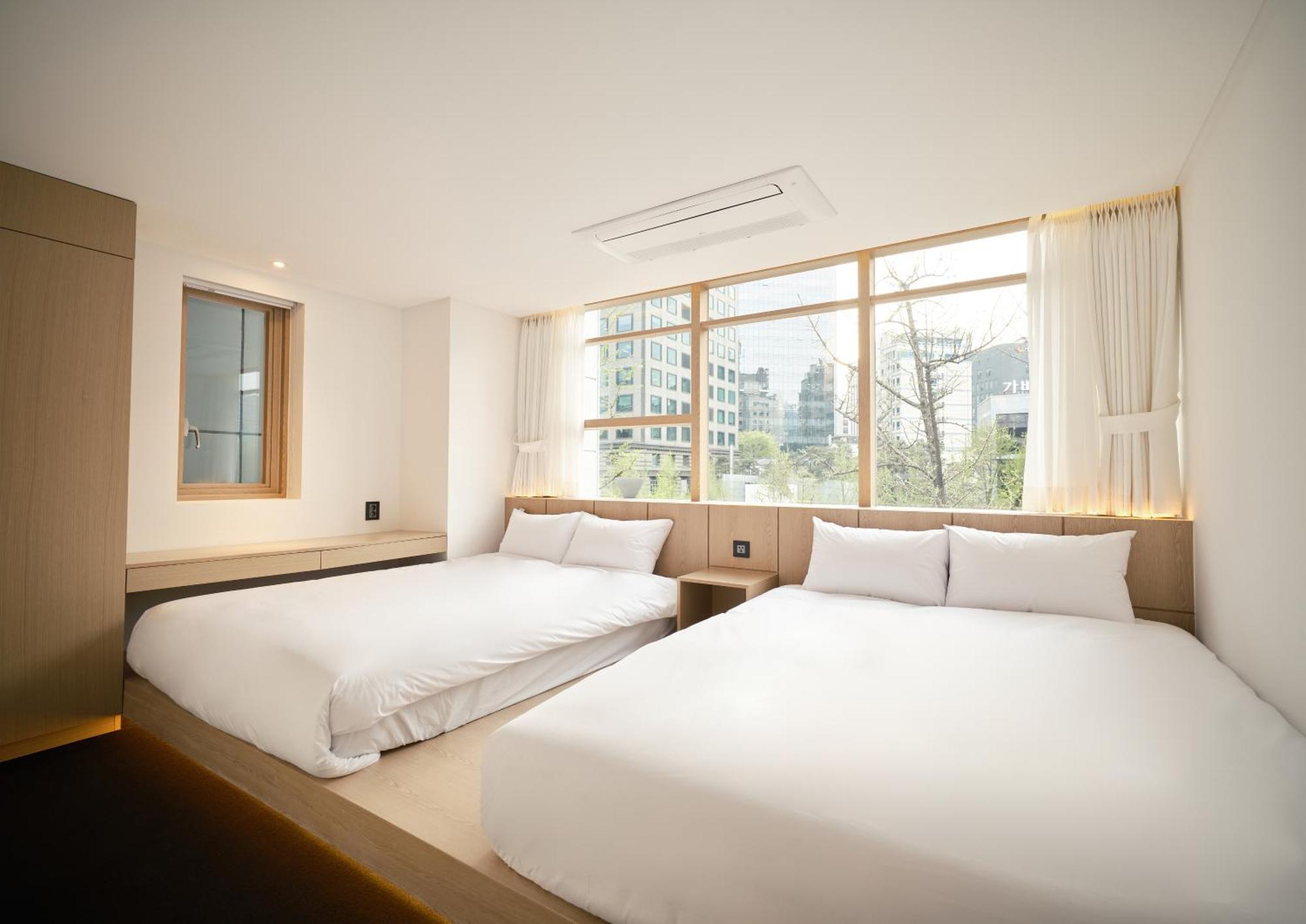 Uh Suite Seoul Deoksugung Bagian luar foto