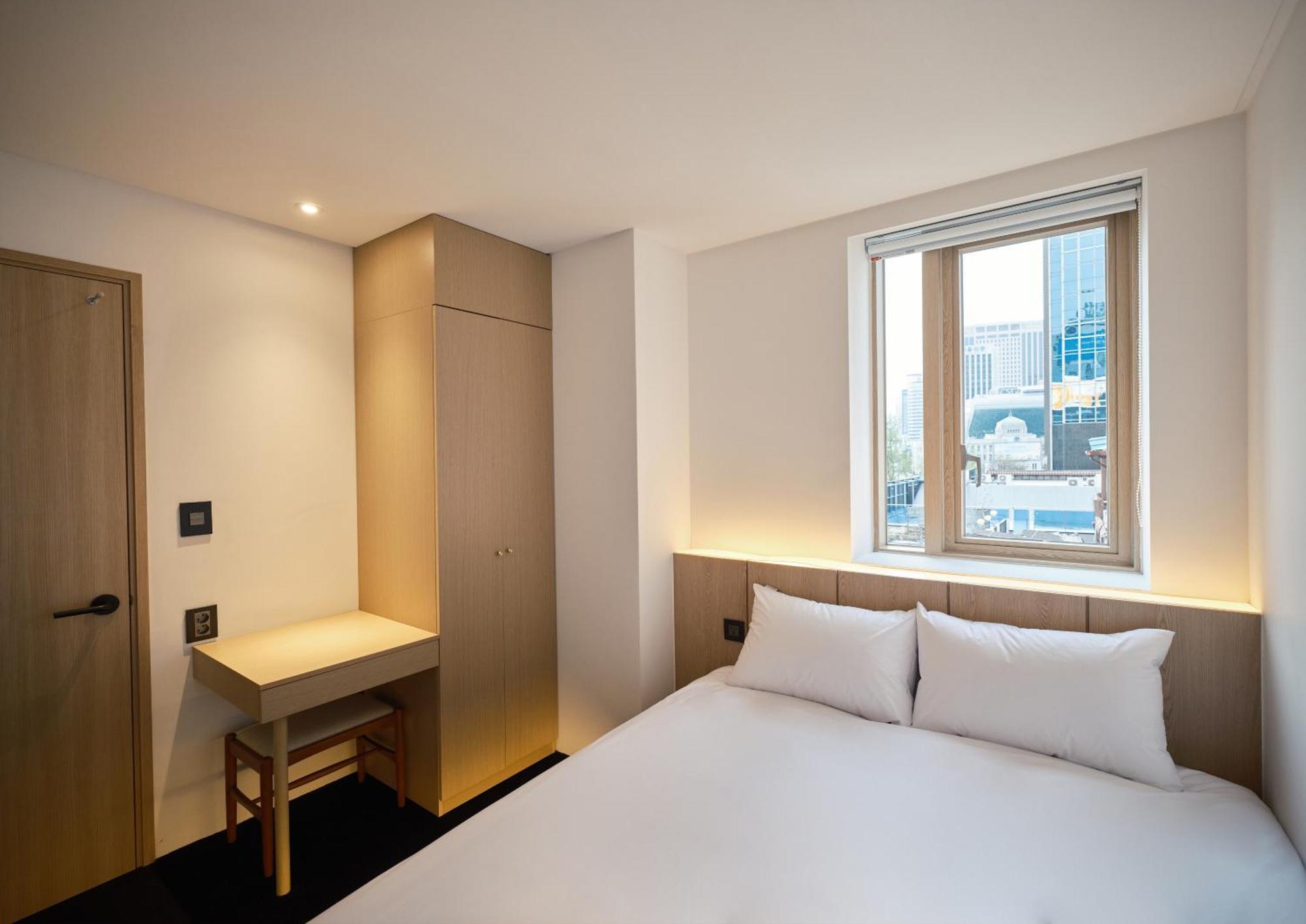 Uh Suite Seoul Deoksugung Bagian luar foto